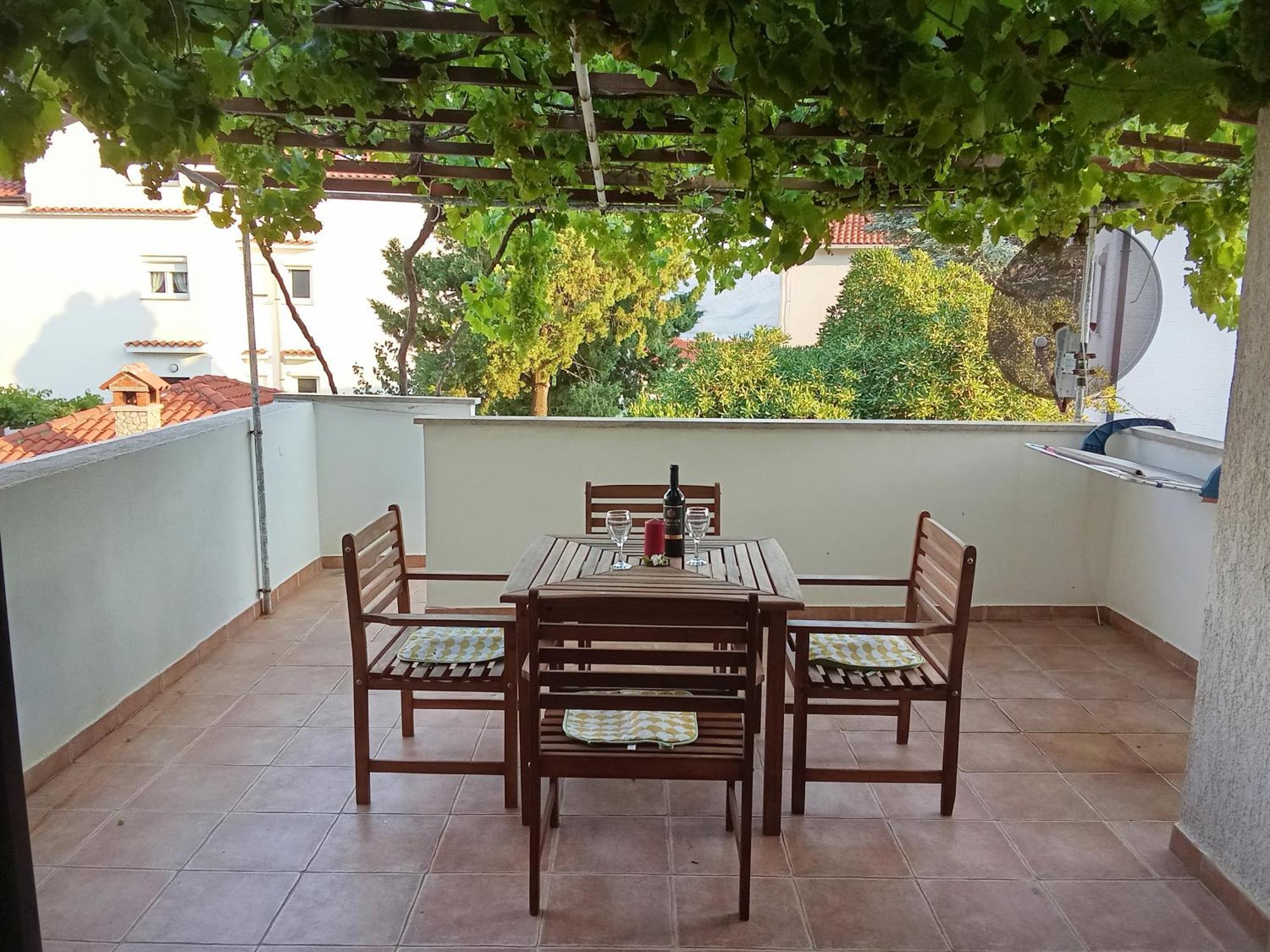 Apartments And Rooms Bova Baška Екстериор снимка