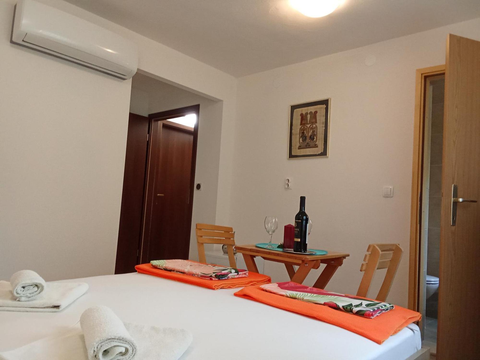 Apartments And Rooms Bova Baška Екстериор снимка